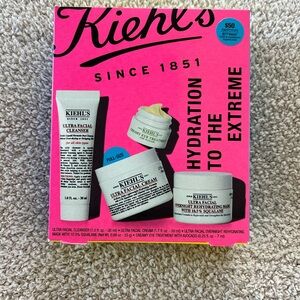 Kiehl's Hydration to the Extreme Set - Pink and White